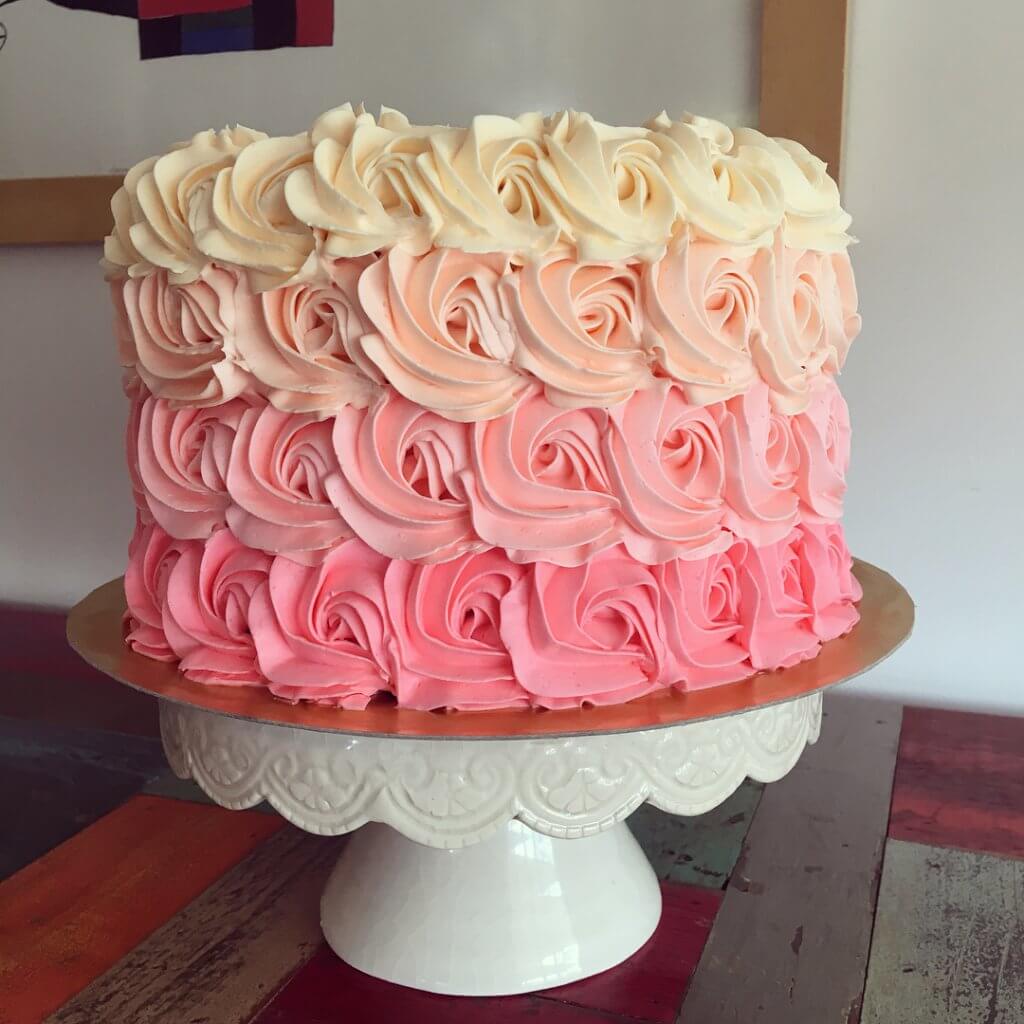 Torta Rosetones de Buttercream | Valcakes Reposteria